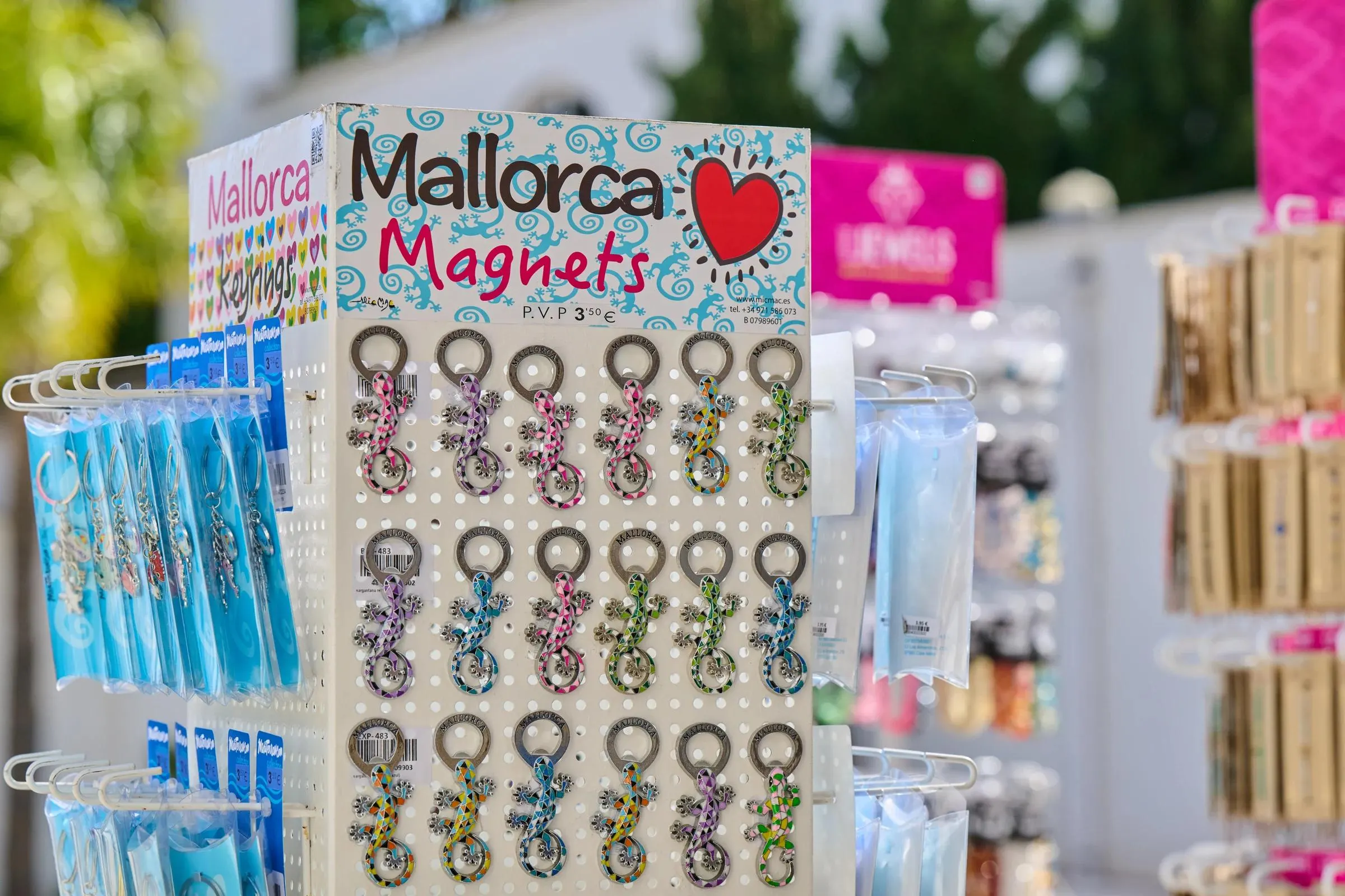Expositor de imanes y llaveros de Mallorca – foto 4