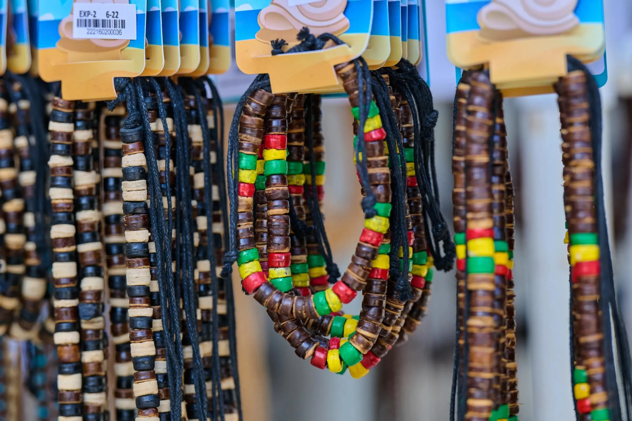 Expositor de pulseras y collares de cordón – foto 3
